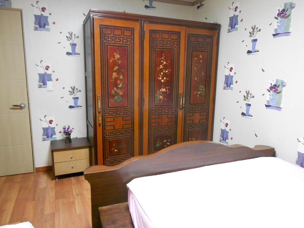 Elvis Bnb Інчхон Номер фото