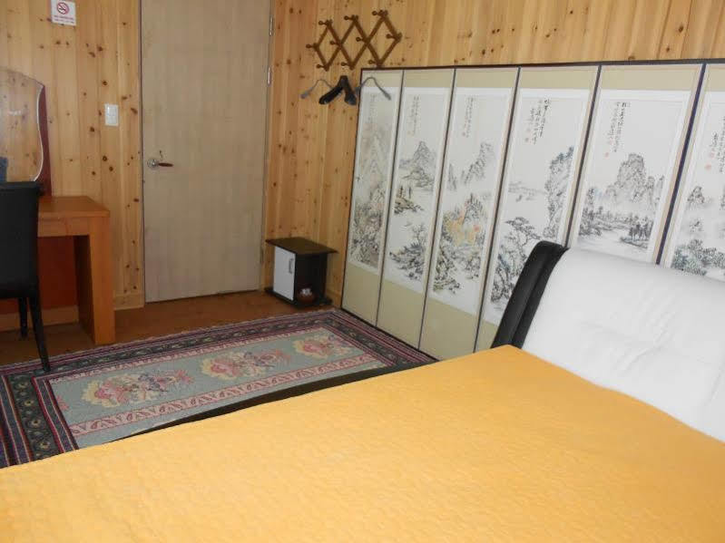 Elvis Bnb Інчхон Екстер'єр фото